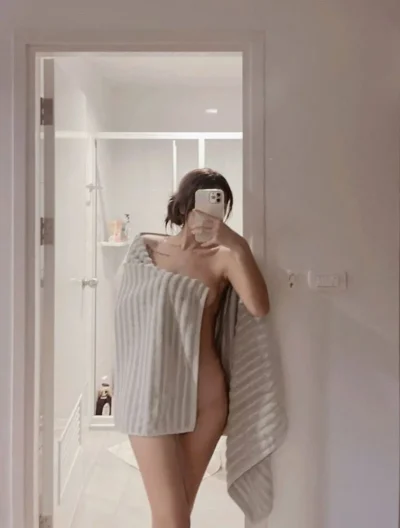 น้องพลีสโชว์หุ่นสวย-แจกภาพความเสียวโครตเด็ด-รูปโป๊สาวไทย2